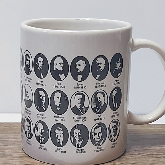 Presidents allover print coffee mug - Picture 3 of 3